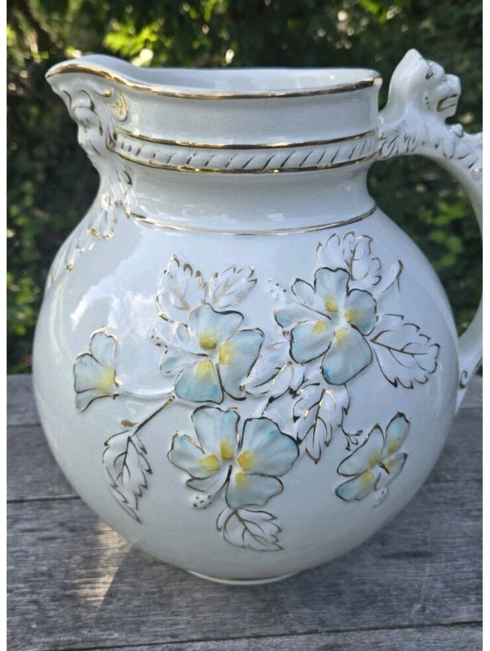 Rare Victorian Pitcher Gold  Trim Embossed Flowers Lion Head 24C 192oz Read